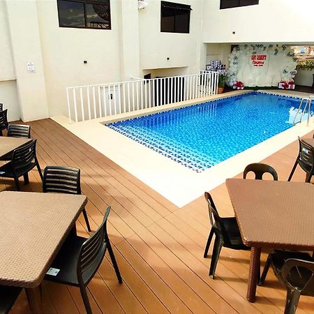 Rudolfo Suites Roxas City Eksteriør bilde
