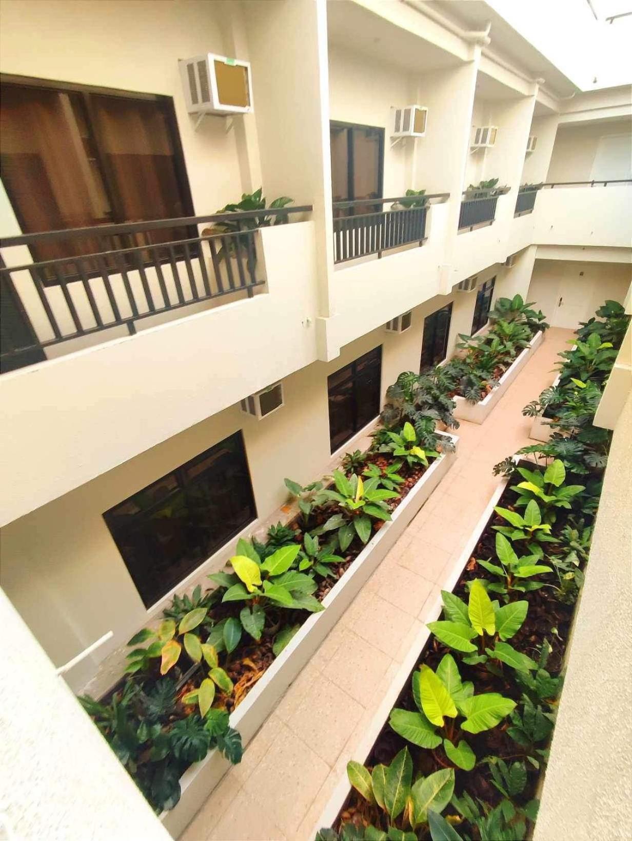 Rudolfo Suites Roxas City Eksteriør bilde